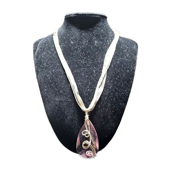 Elegant Blush Pink Crystal Swirl Pendant Necklace - Picture 11 of 12